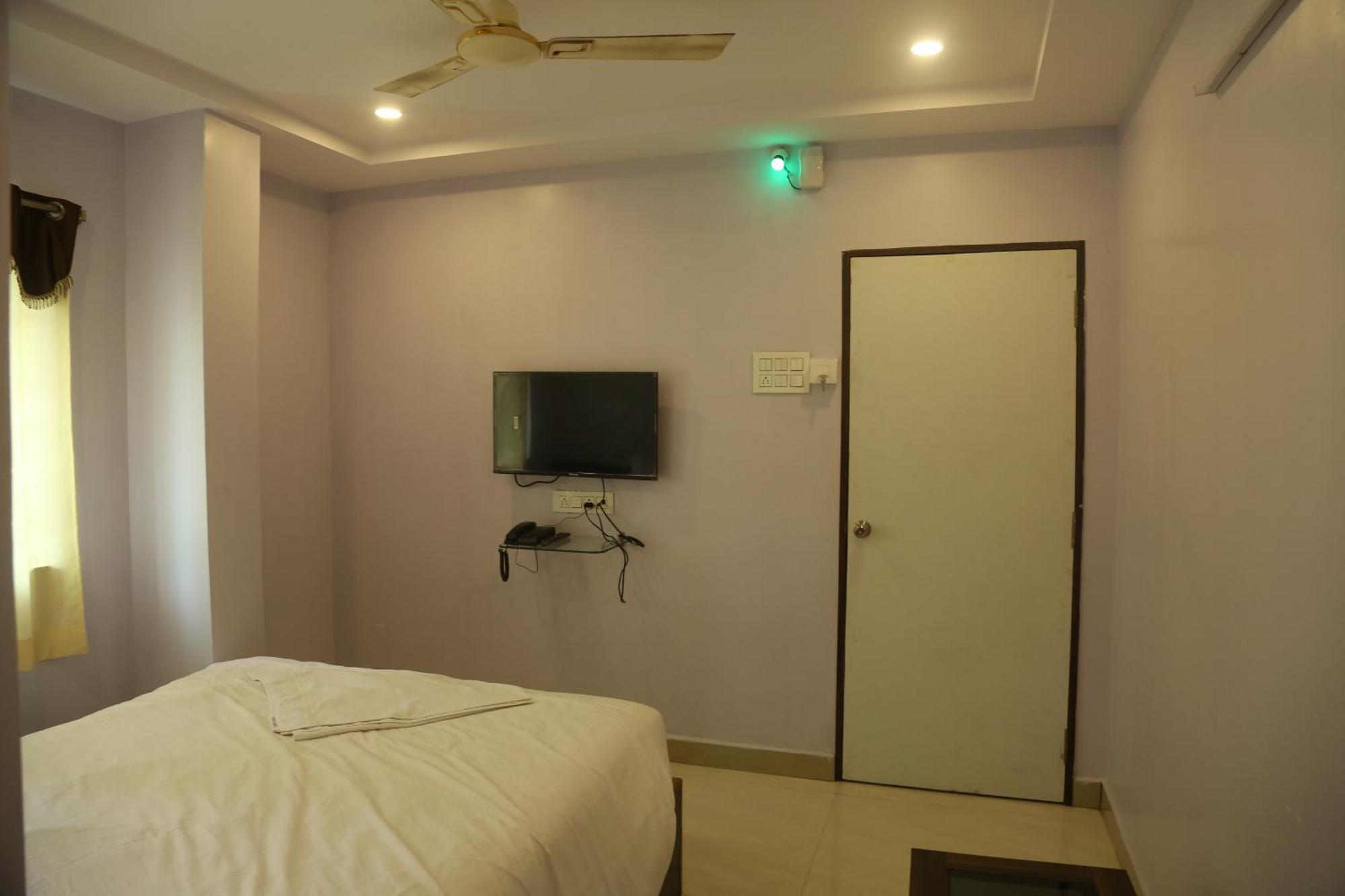 Sk Guest House Visakhapatnam Zewnętrze zdjęcie